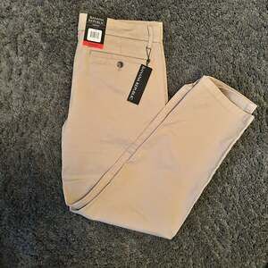 NWT Banana Republic Men's Tan Chino Pants 34x29